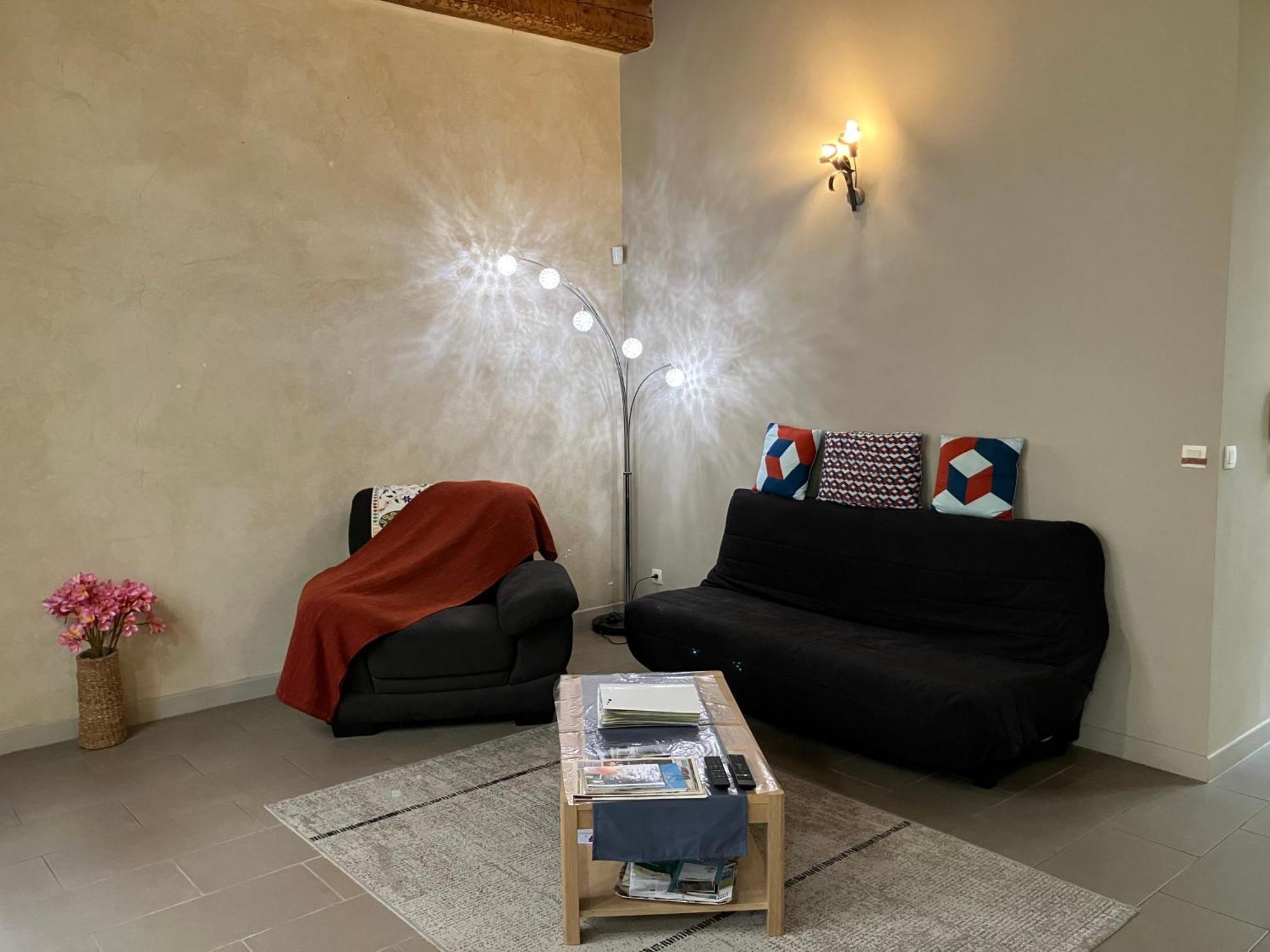 Centre Historique De Nimes-thomas Apartment *